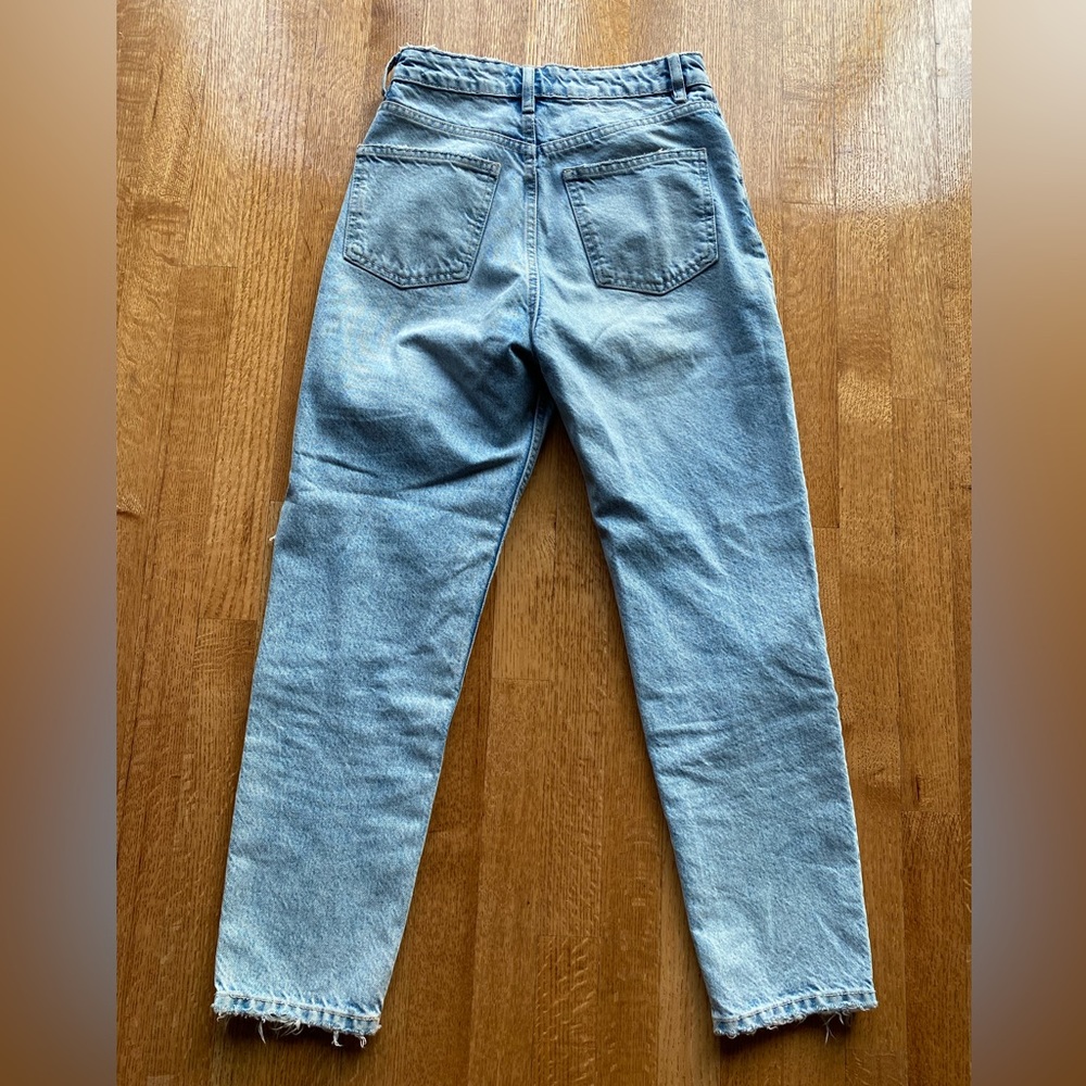 Zara Ripped Jeans - Picture 5 of 6